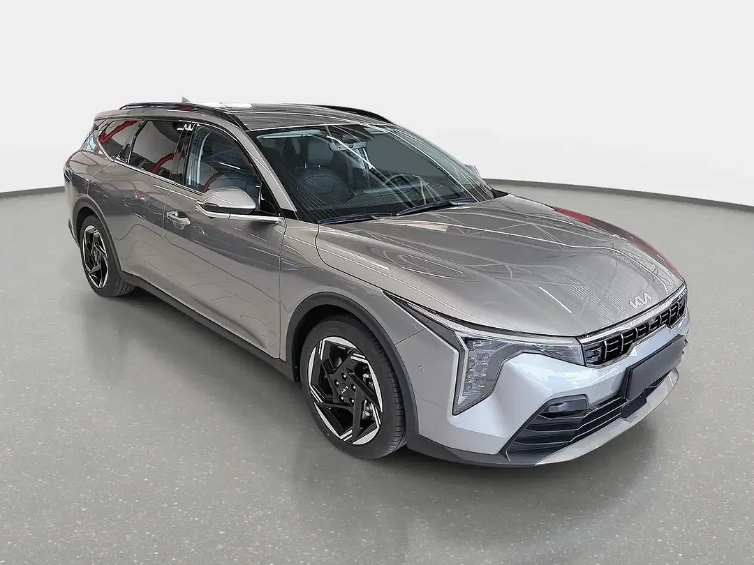 Kia K4 - Thumbnail 3