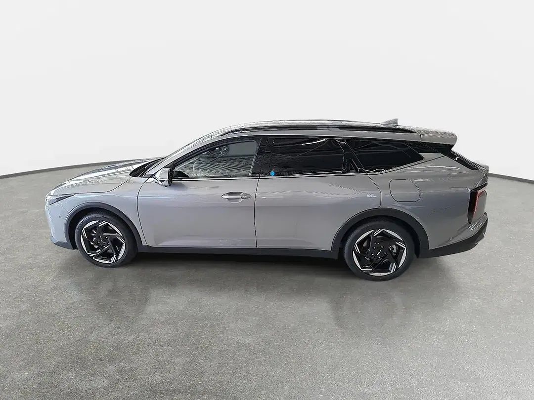 Kia K4 - Thumbnail 6