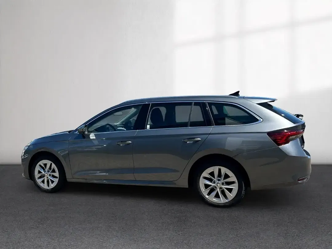 Skoda Octavia - Thumbnail 4