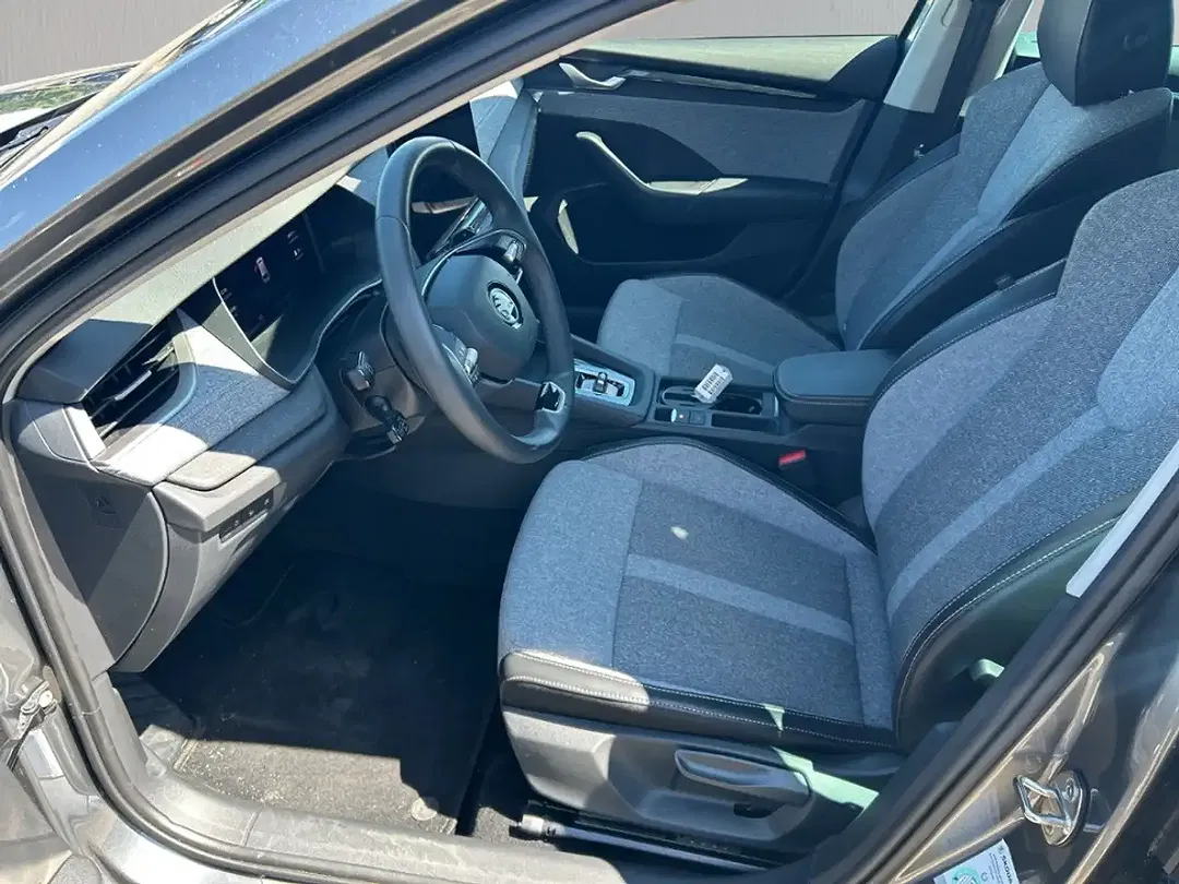 Skoda Octavia - Thumbnail 6