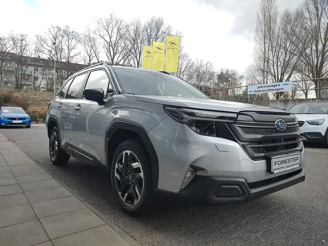 Subaru Forester - Thumbnail 3