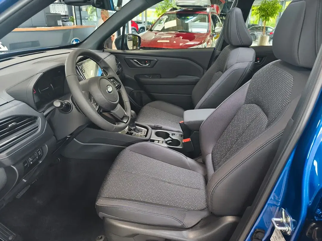 Subaru Forester - Thumbnail 9
