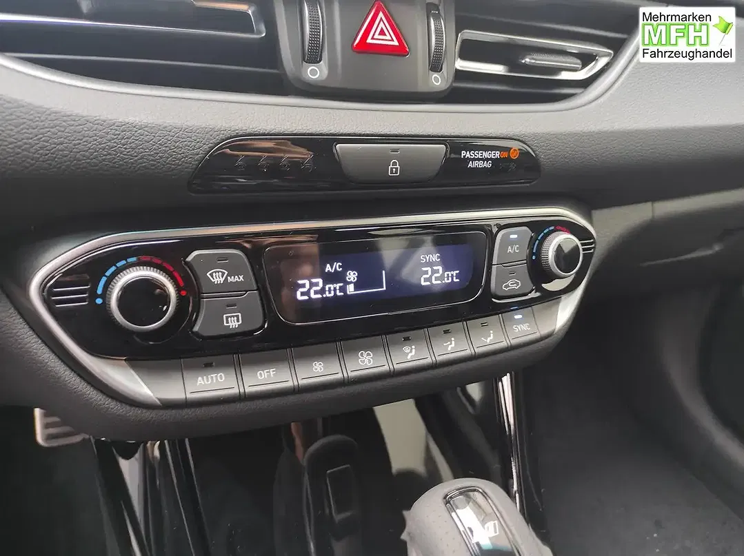 Hyundai i30 - Thumbnail 14