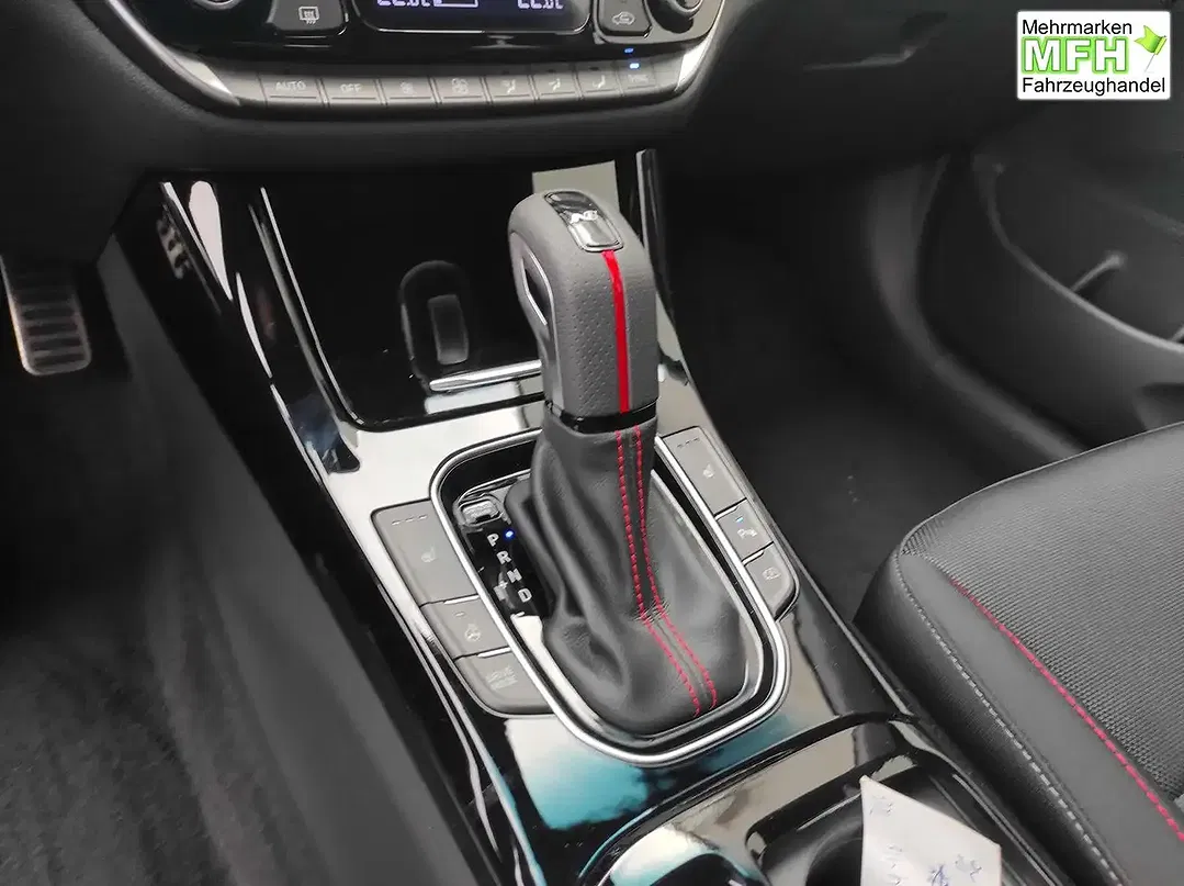 Hyundai i30 - Thumbnail 15