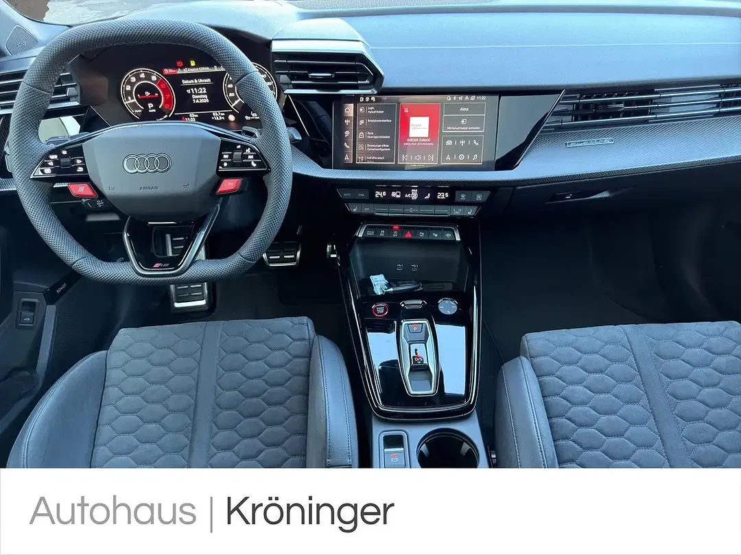 Audi RS3 - Thumbnail 13