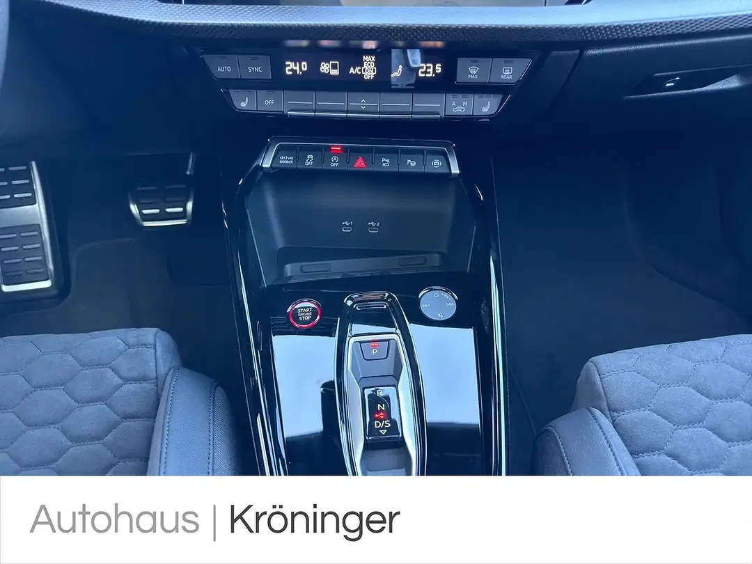 Audi RS3 - Thumbnail 14