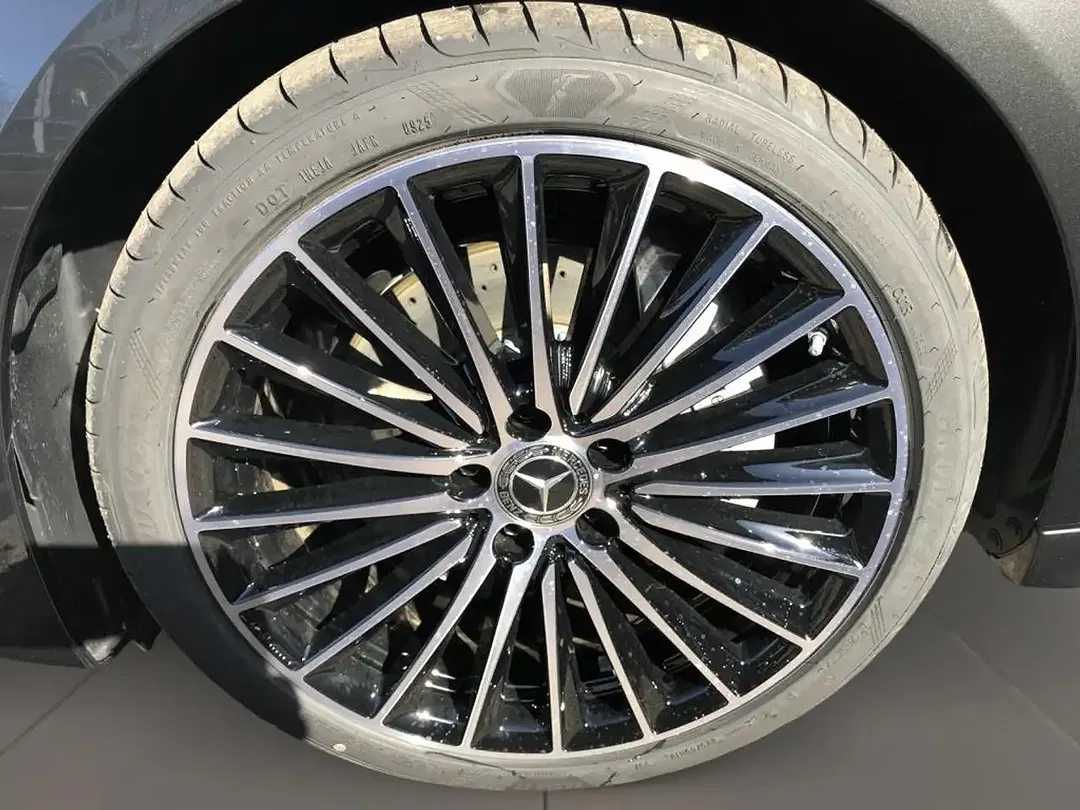 Mercedes-Benz C 220 - Thumbnail 8