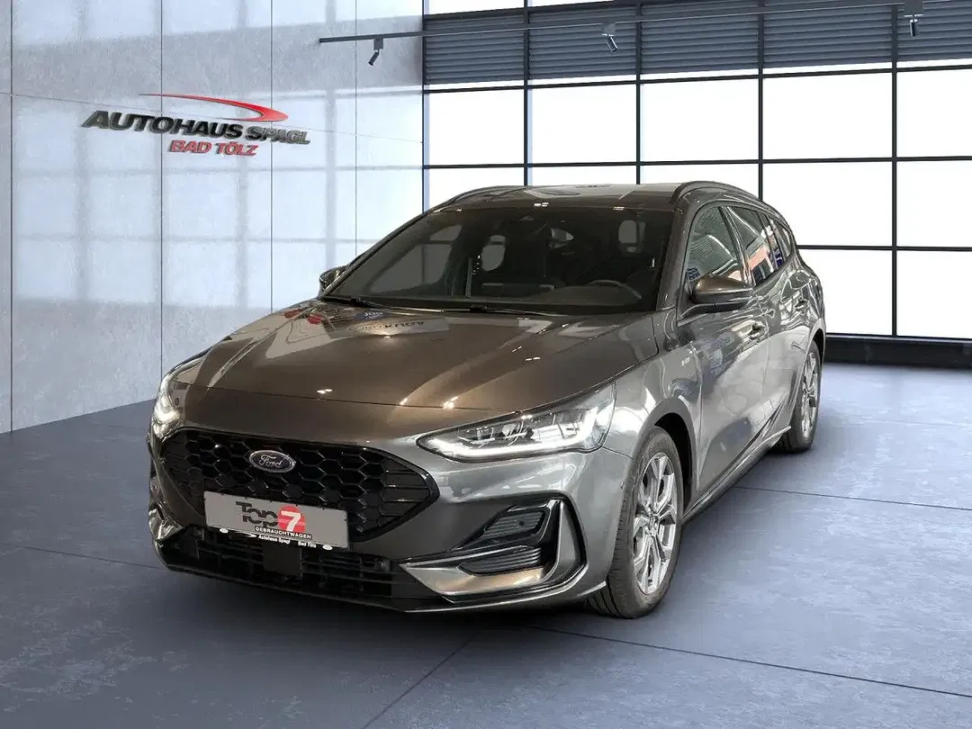 Ford Focus - Thumbnail 2