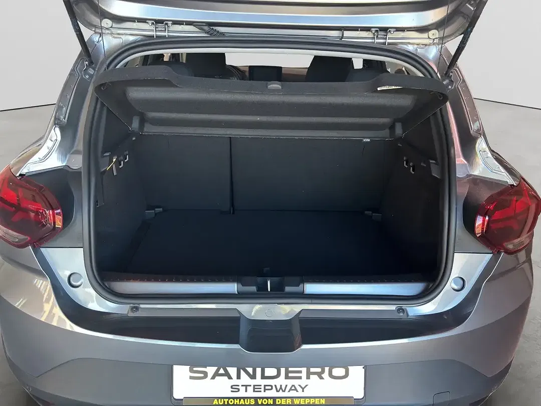 Dacia Sandero - Thumbnail 7