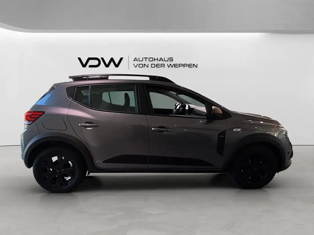 Dacia Sandero - Thumbnail 9