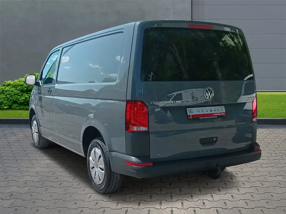 Volkswagen Transporter - Thumbnail 2