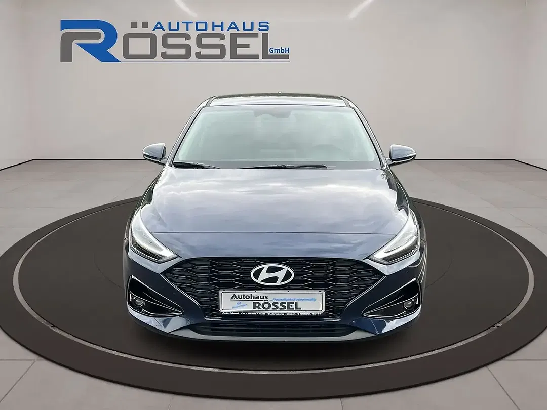 Hyundai i30 - Thumbnail 2