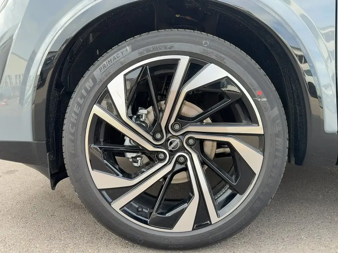 Nissan Qashqai - Thumbnail 8