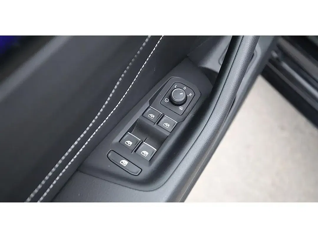 Volkswagen Arteon - Thumbnail 24