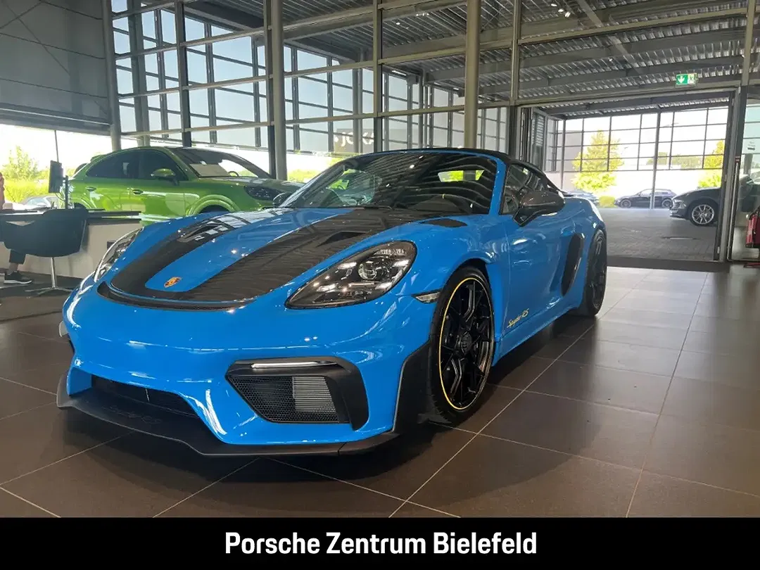 Porsche 718 Spyder - Thumbnail 1