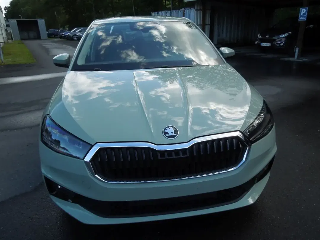 Skoda Fabia - Thumbnail 2