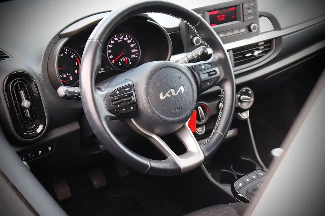 Kia Picanto - Thumbnail 12