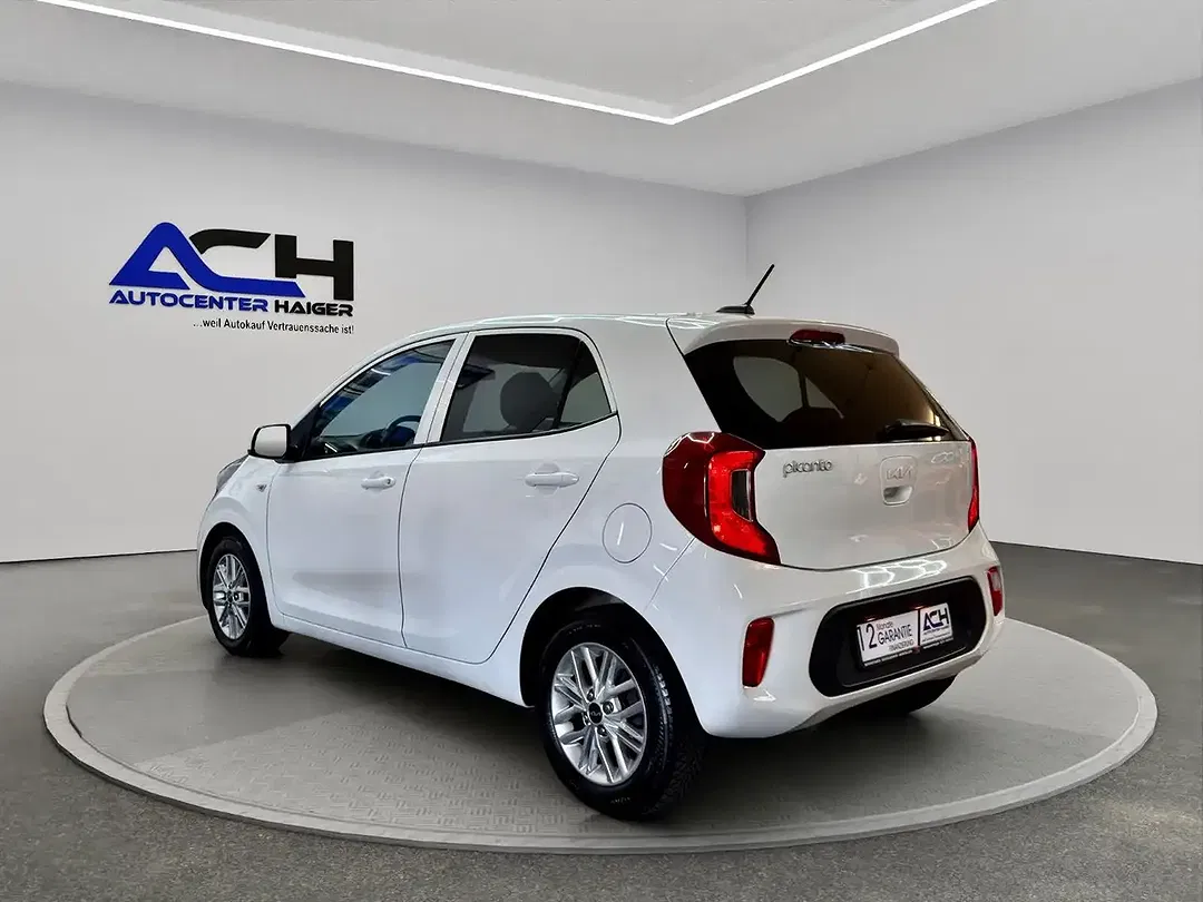 Kia Picanto - Thumbnail 4