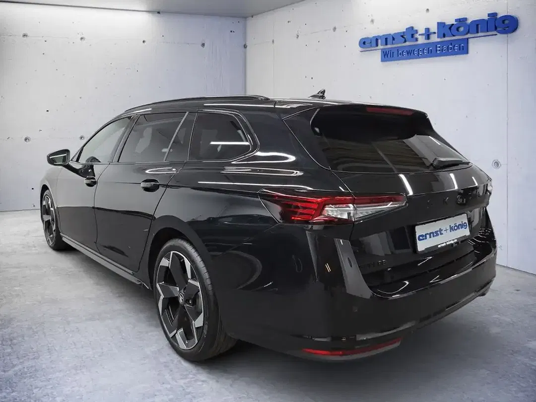 Skoda Superb - Thumbnail 4