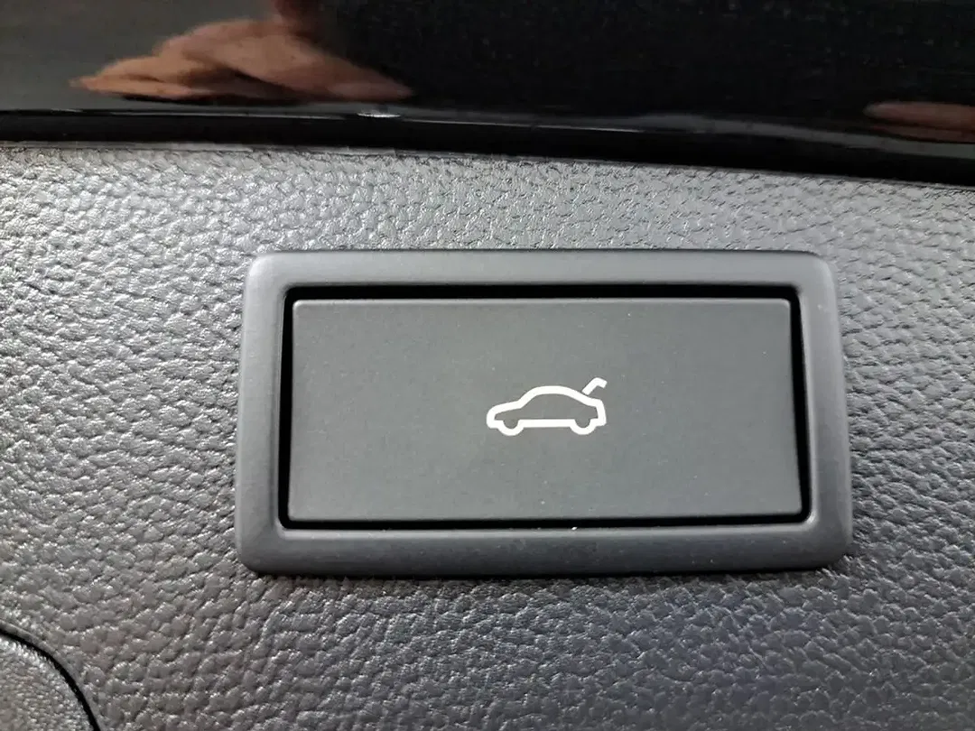 Skoda Superb - Thumbnail 8