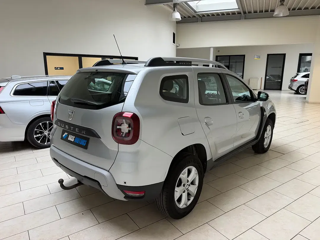 Dacia Duster - Thumbnail 4