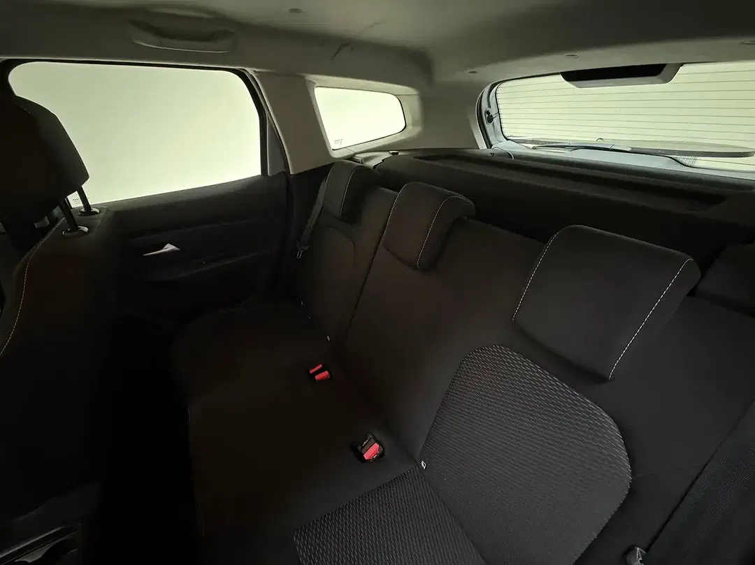 Dacia Duster - Thumbnail 8
