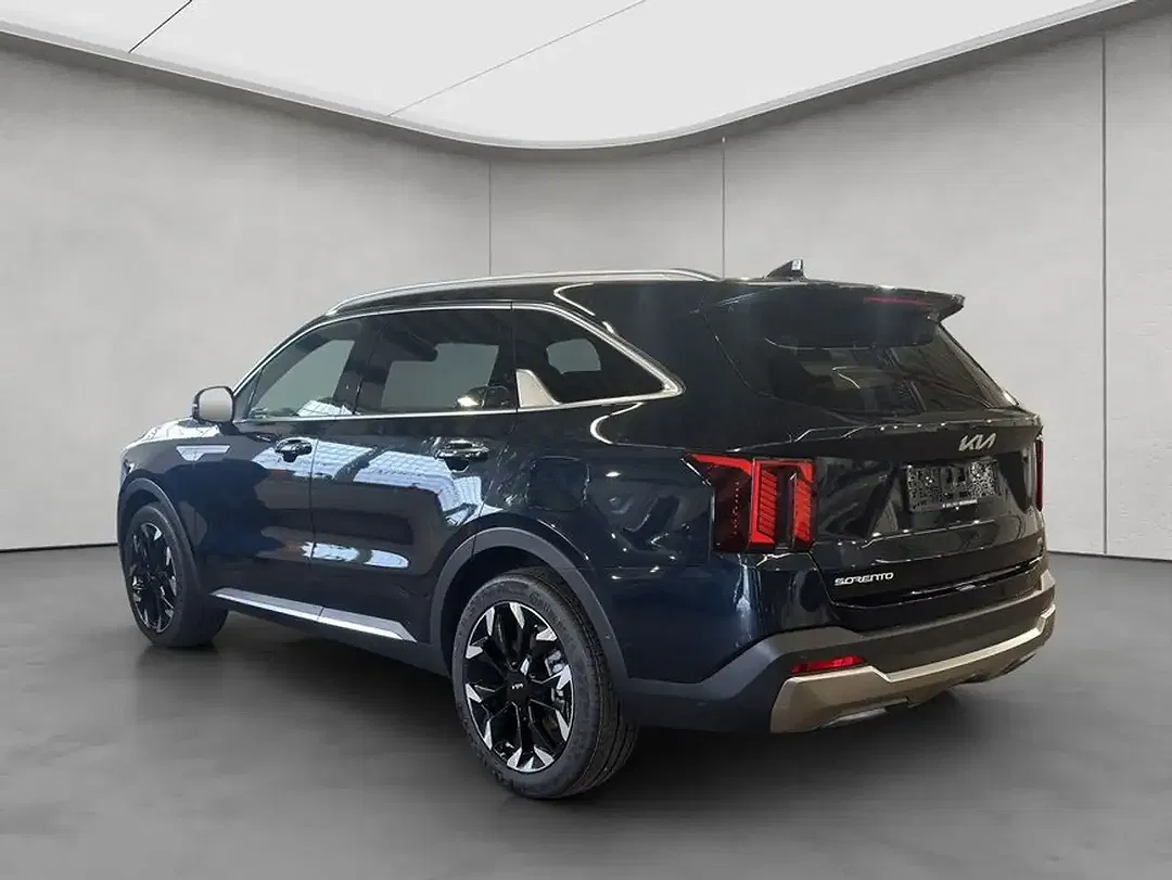 Kia Sorento - Thumbnail 3