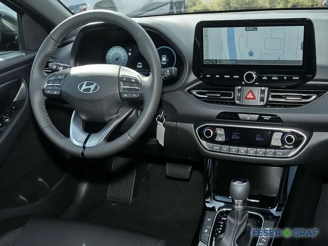 Hyundai i30 - Thumbnail 3