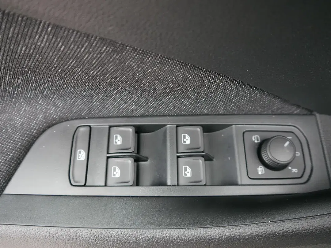 Skoda Kamiq - Thumbnail 9