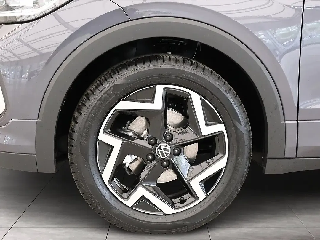 Volkswagen T-Cross - Thumbnail 3