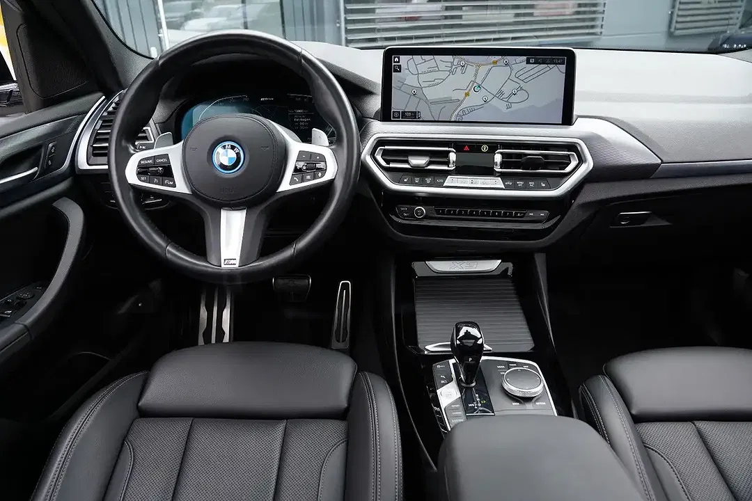 BMW X3 - Thumbnail 10