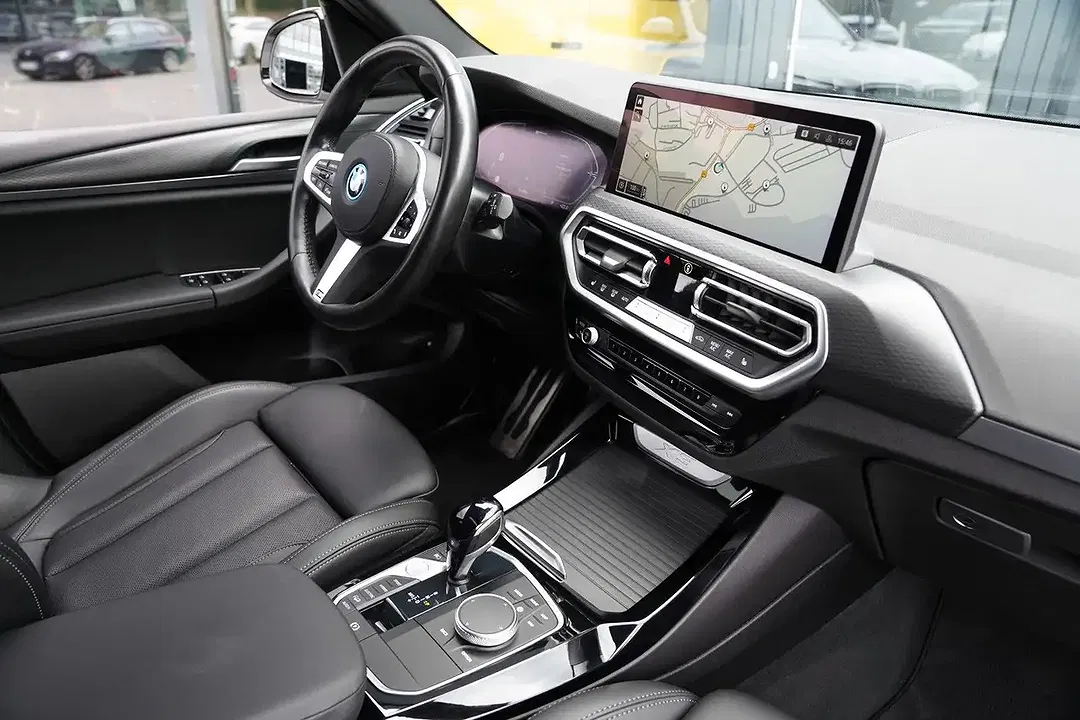 BMW X3 - Thumbnail 12