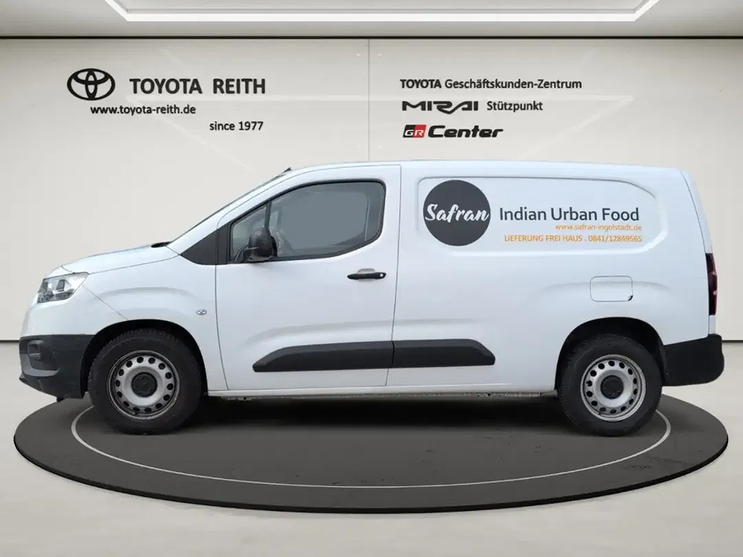 Toyota Proace City - Thumbnail 2