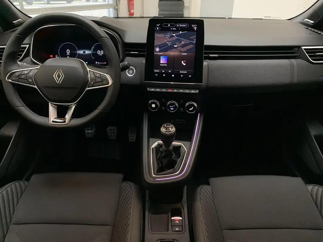 Renault Clio - Thumbnail 14