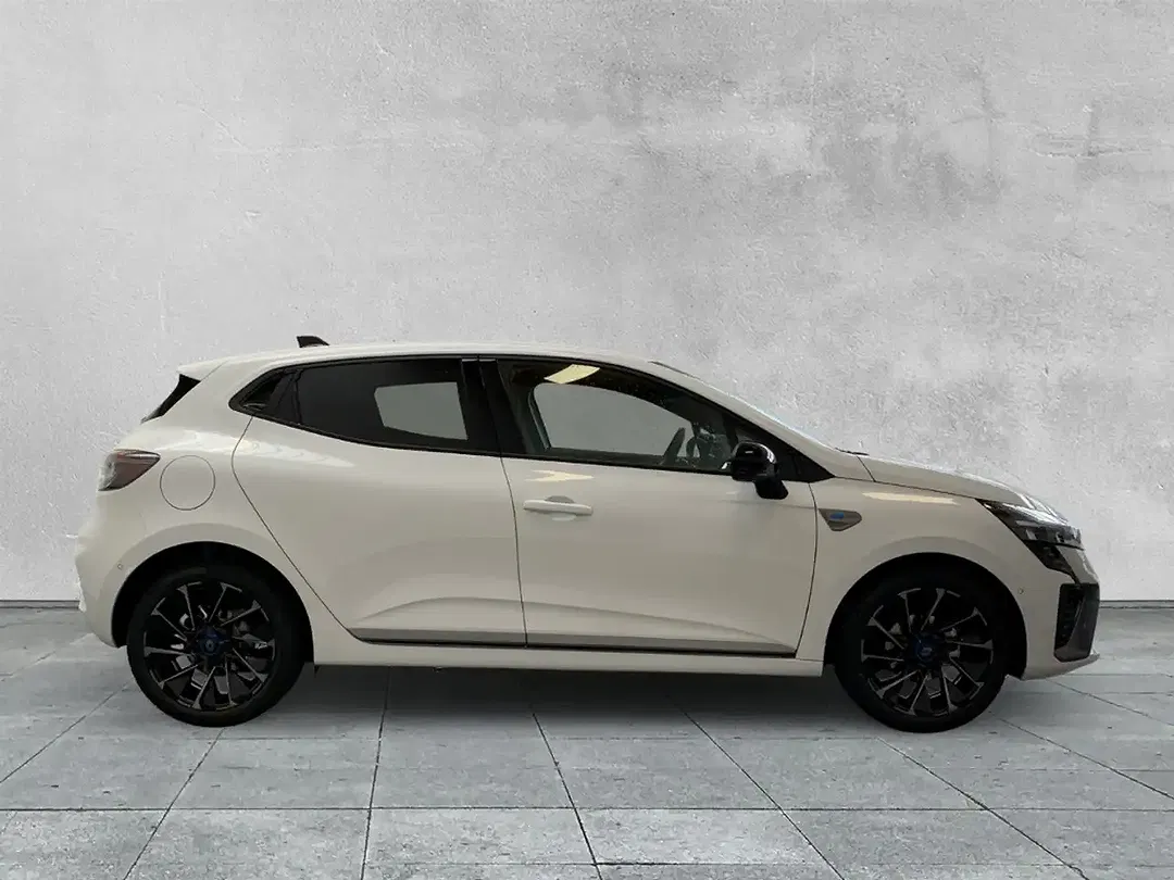 Renault Clio - Thumbnail 6