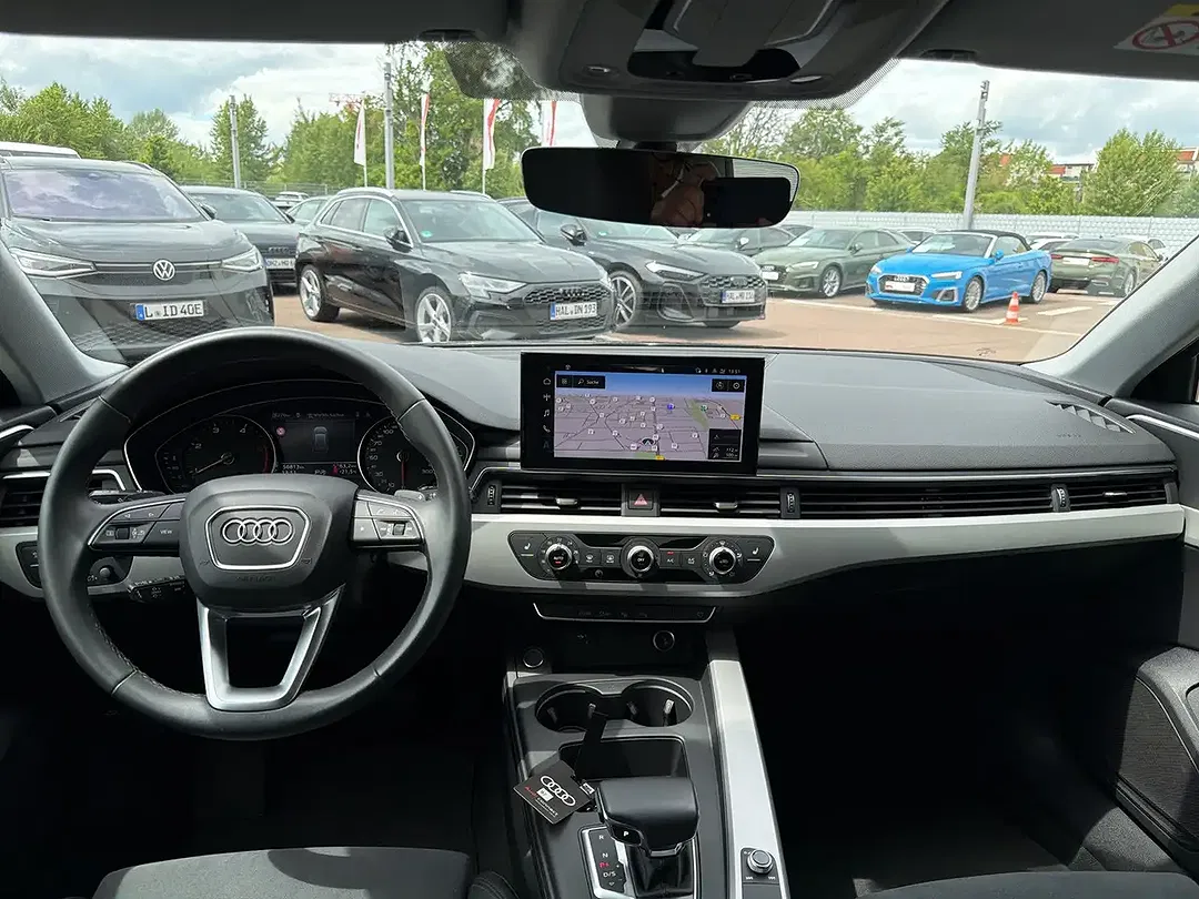 Audi A4 - Thumbnail 15