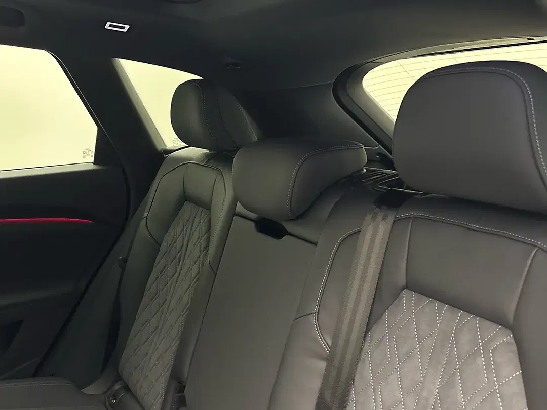 Audi Q5 - Thumbnail 11