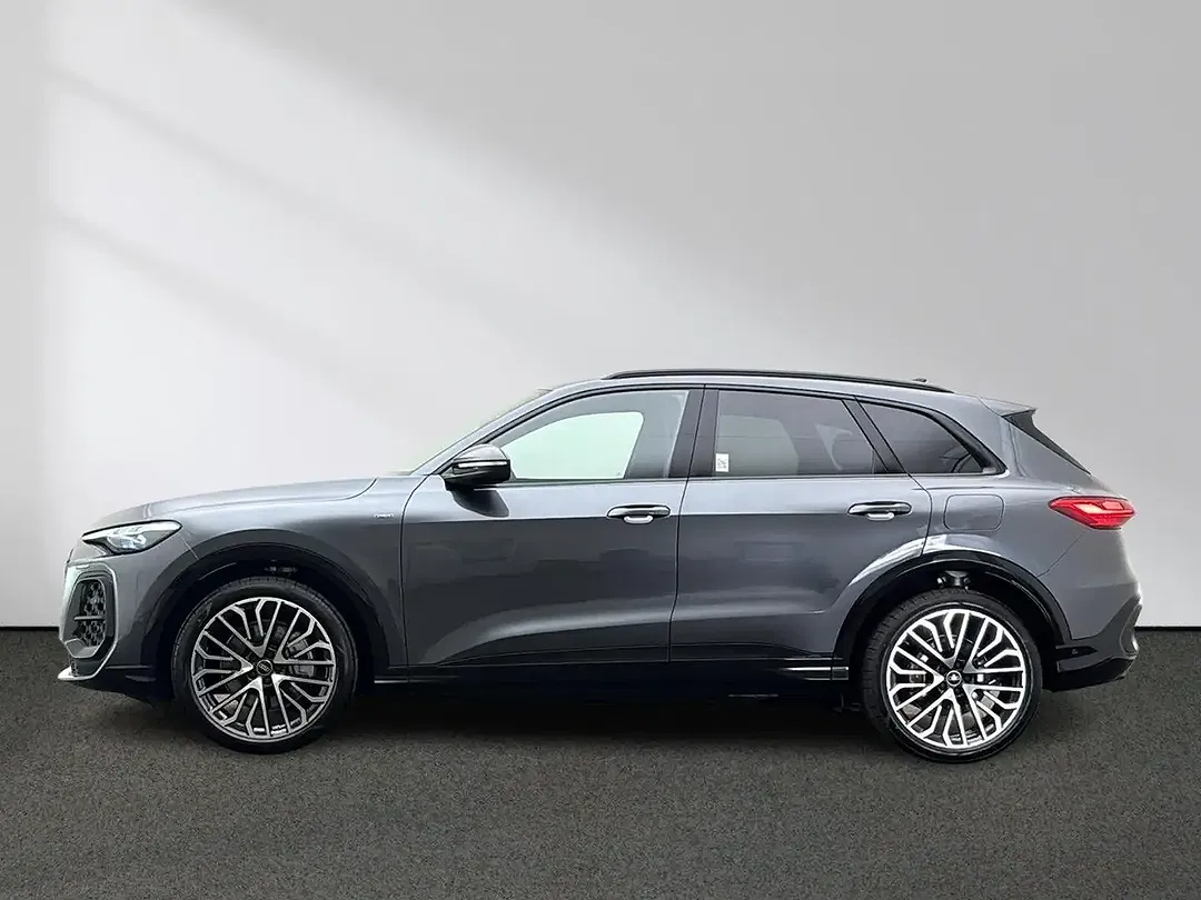Audi Q5 - Thumbnail 2