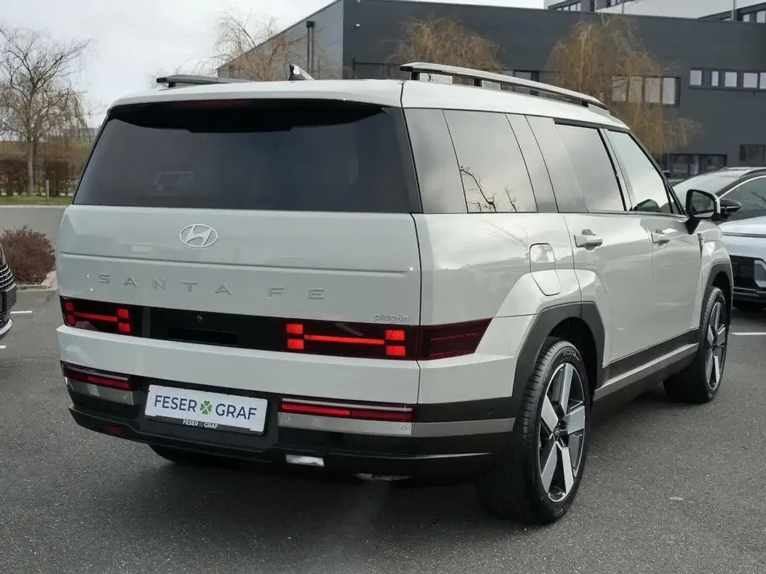 Hyundai SANTA FE - Thumbnail 2