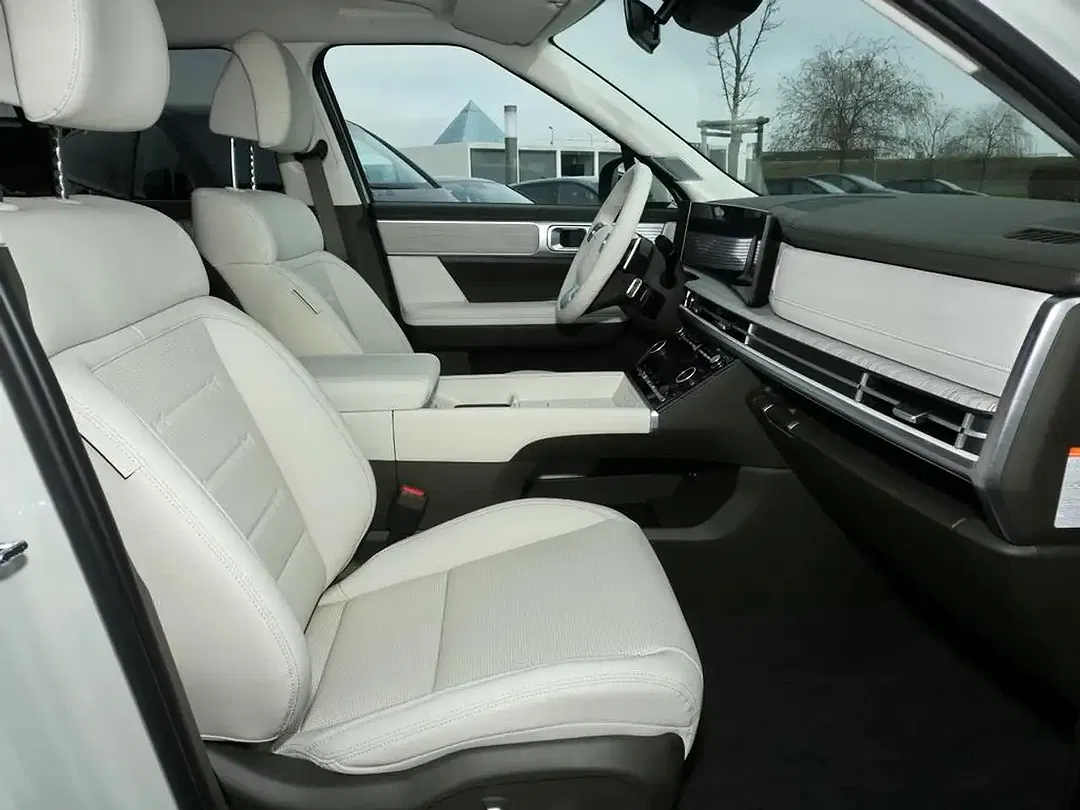 Hyundai SANTA FE - Thumbnail 4