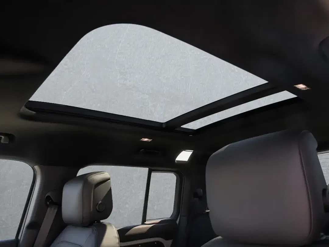 Land Rover Defender - Thumbnail 12