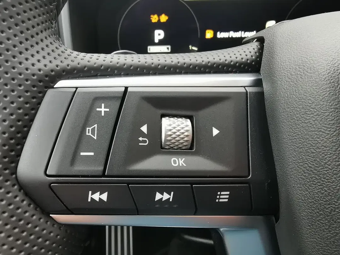 Mitsubishi Outlander - Thumbnail 15