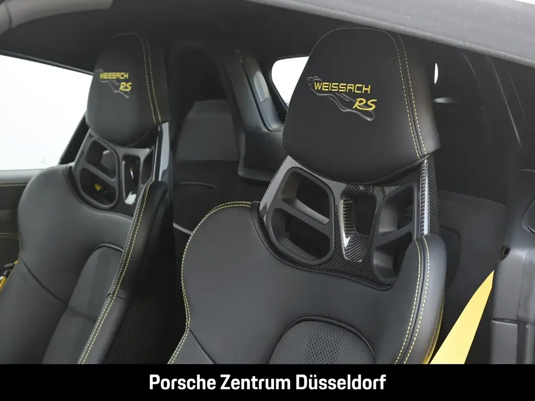 Porsche 718 Spyder - Thumbnail 14