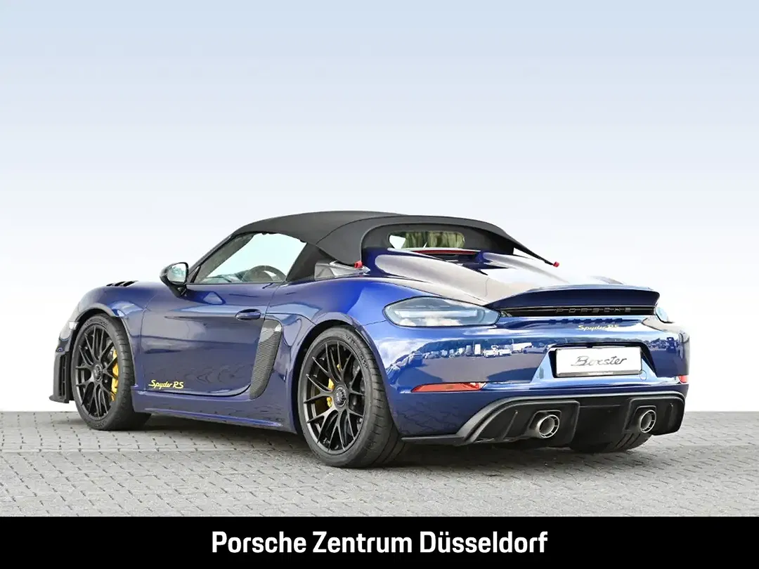 Porsche 718 Spyder - Thumbnail 3