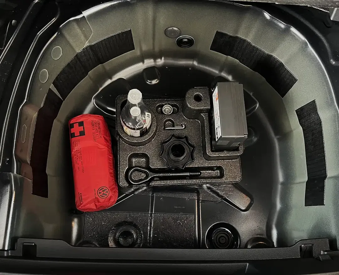 Volkswagen Polo - Thumbnail 14