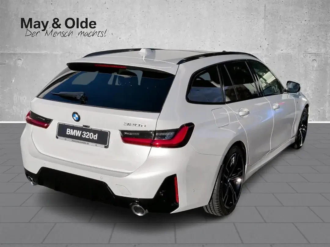 BMW 320 - Thumbnail 3