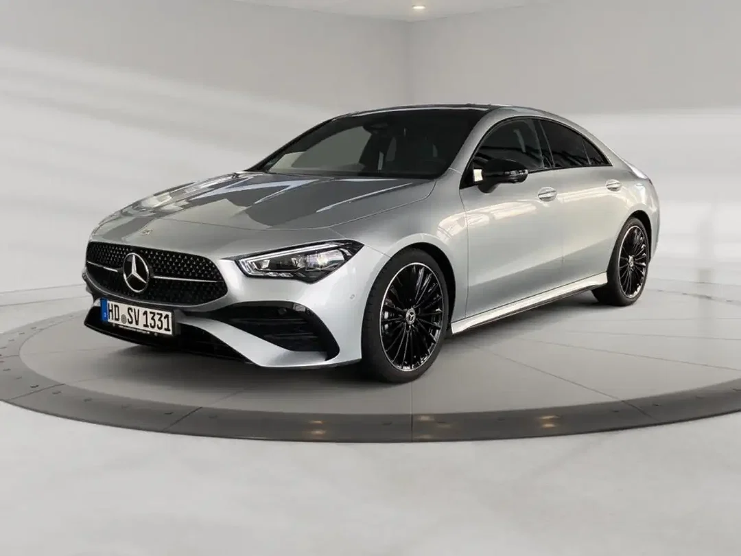 Mercedes-Benz CLA 180 - Afbeelding 1