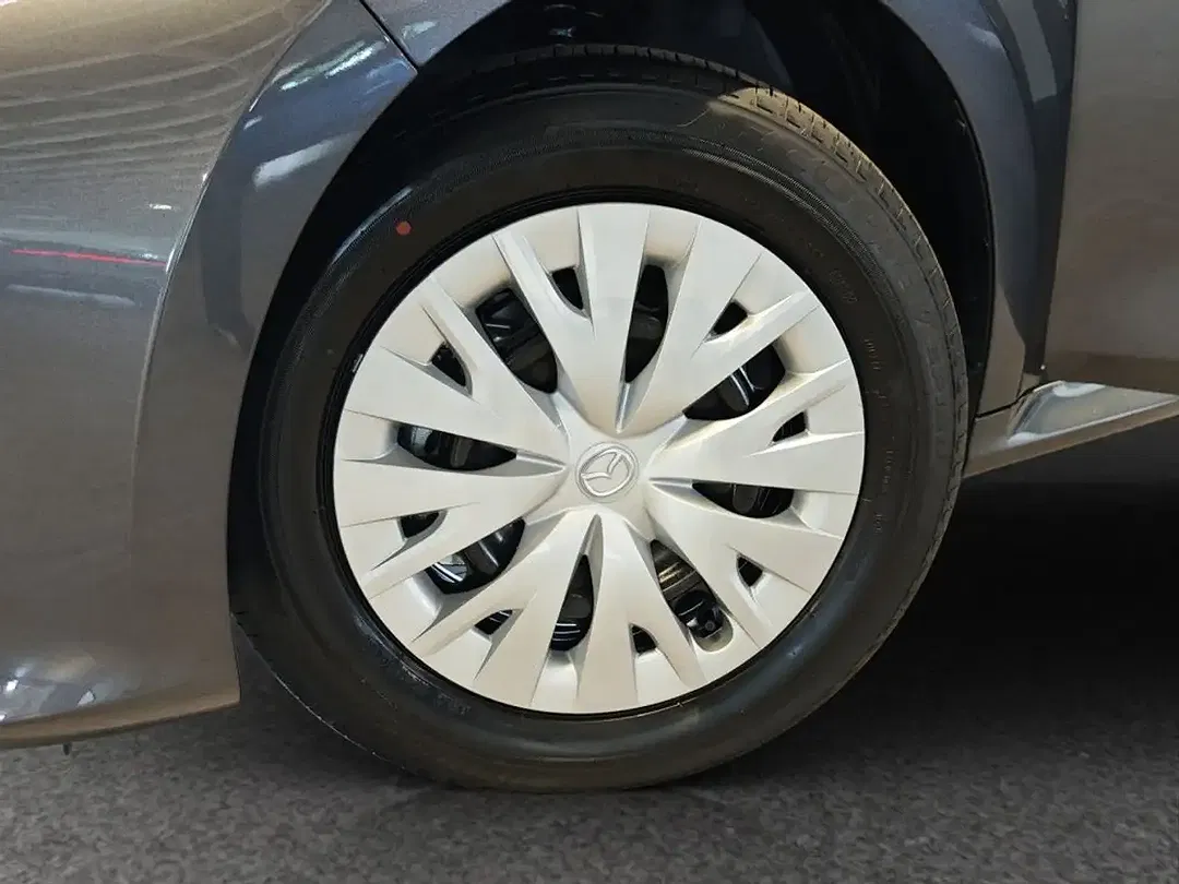 Mazda 2 - Thumbnail 14