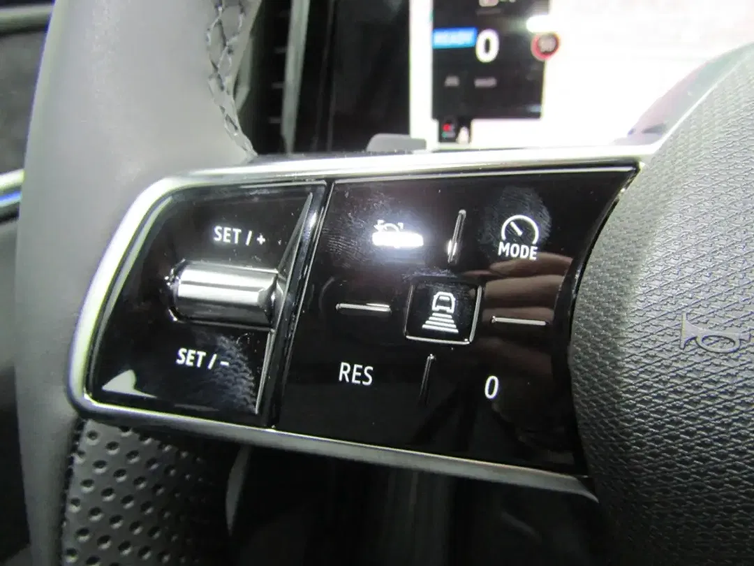 Mitsubishi Eclipse Cross - Thumbnail 12