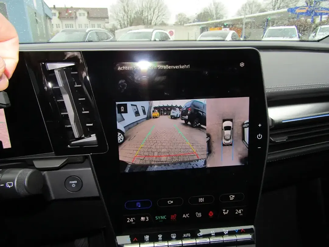 Mitsubishi Eclipse Cross - Thumbnail 13